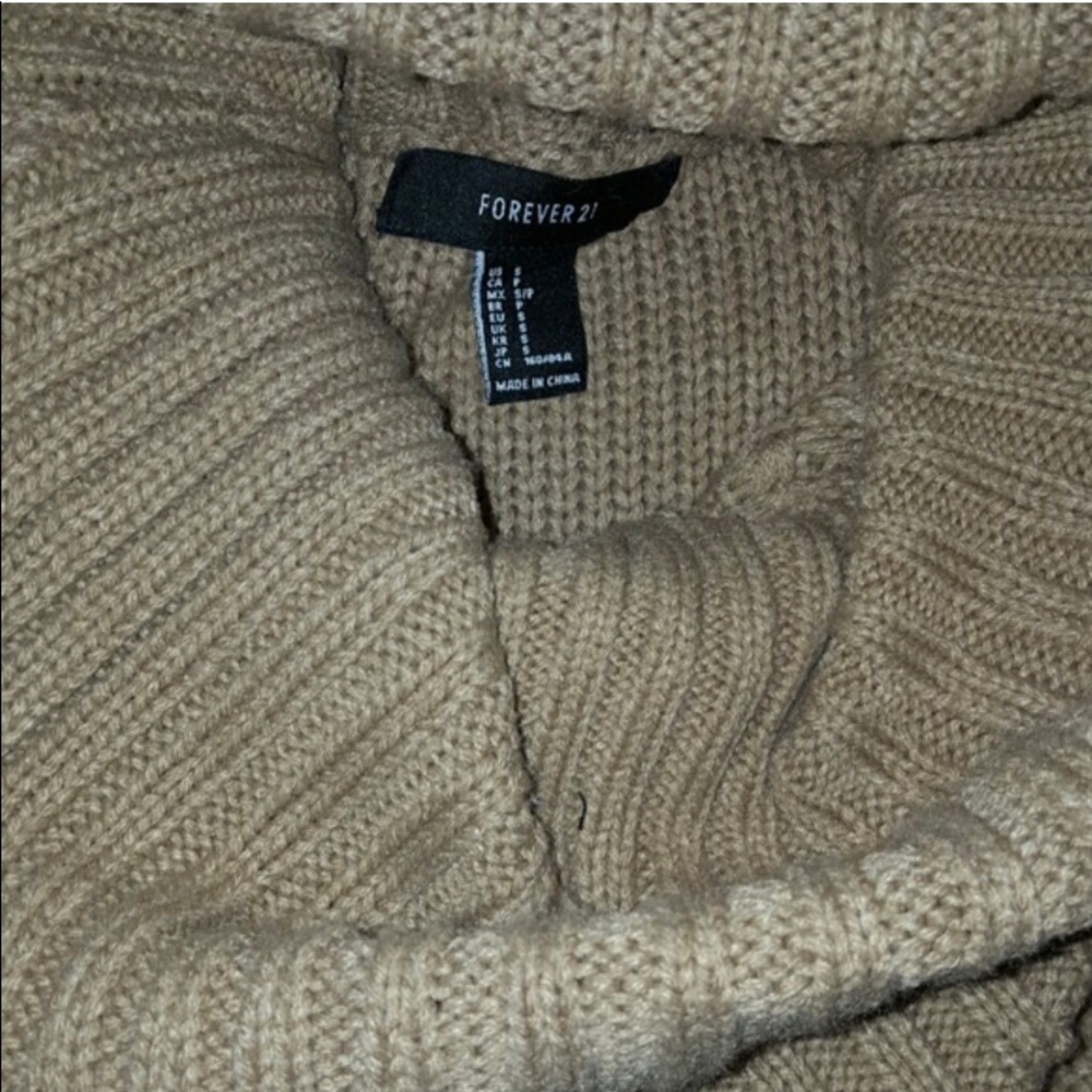 Turtle Neck Sweater - Picture 2 of 2